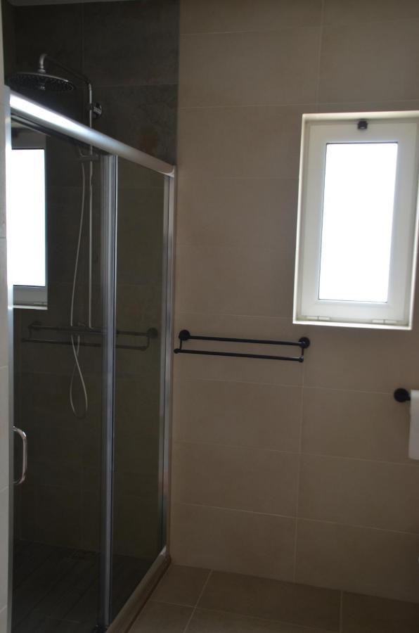 Cazenn Salir Do Porto - House